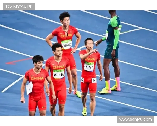 深圳篮球队的拼搏之路:从默默无闻到邀请赛的荣耀之战 深圳篮球队的拼搏之路:从默默无闻到邀请赛的荣耀之战